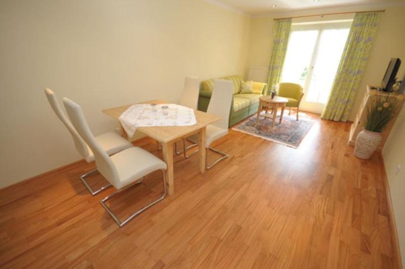 Appartement Bergblick I Faistenau Rum bild